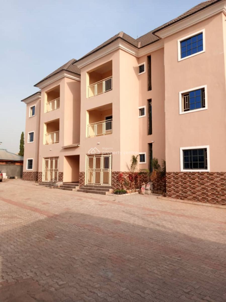Three Bedrooms Flat Apartment, Area 1, Garki, Abuja, Flat / Apartment for Rent