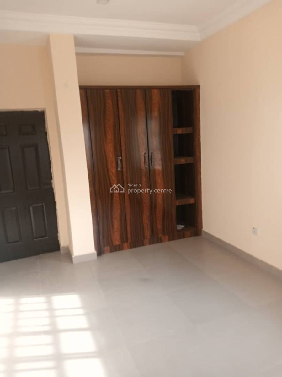 Three Bedrooms Flat Apartment, Area 1, Garki, Abuja, Flat / Apartment for Rent