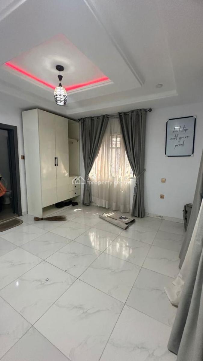 3 Bedrooms Bungalow with Bq, Kasumu Estate, Akala, Victoria Island (vi), Lagos, Detached Bungalow for Sale