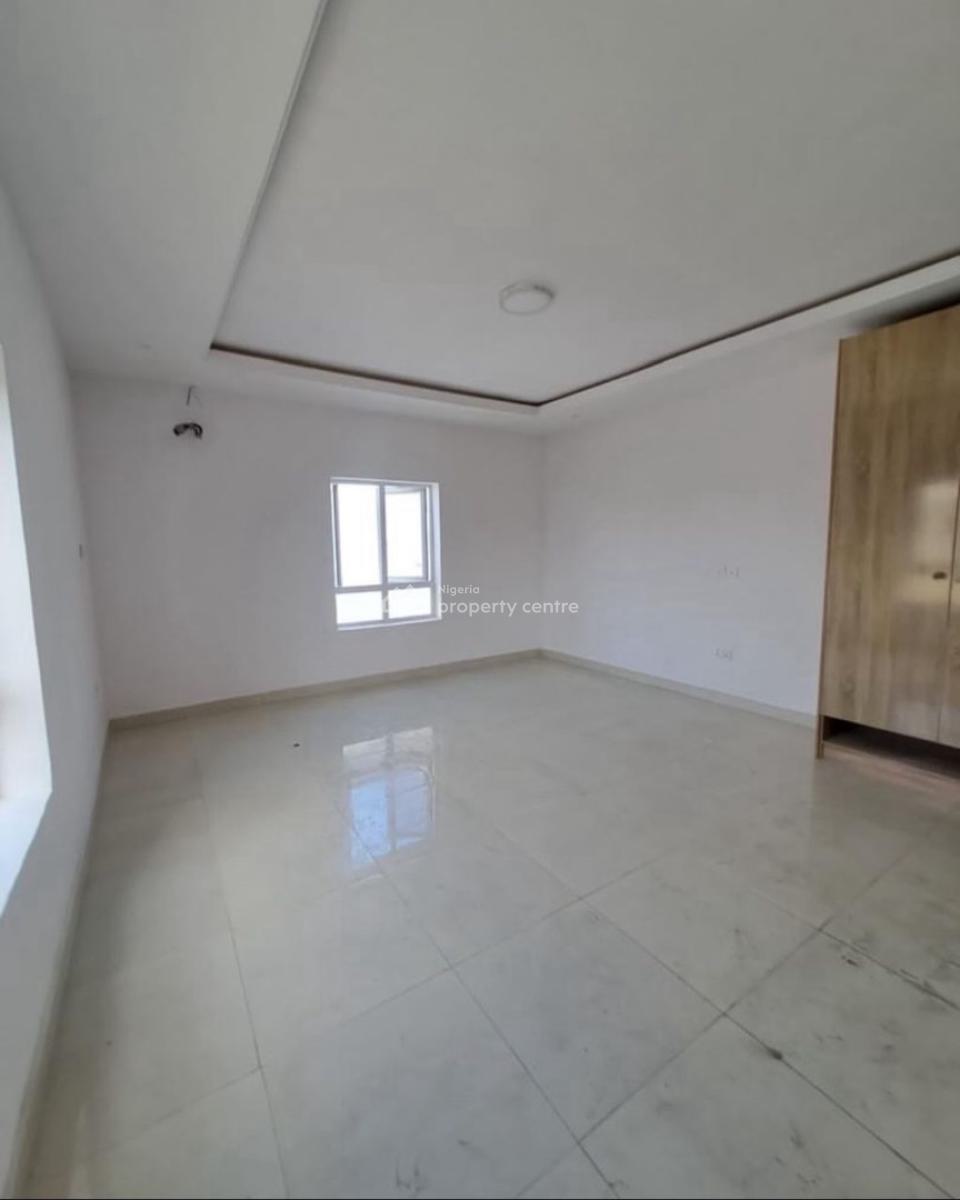 6-bedroom Semi Detached Triplex, Western Foreshore Estate, Osapa London, Lekki, Lagos, House for Sale
