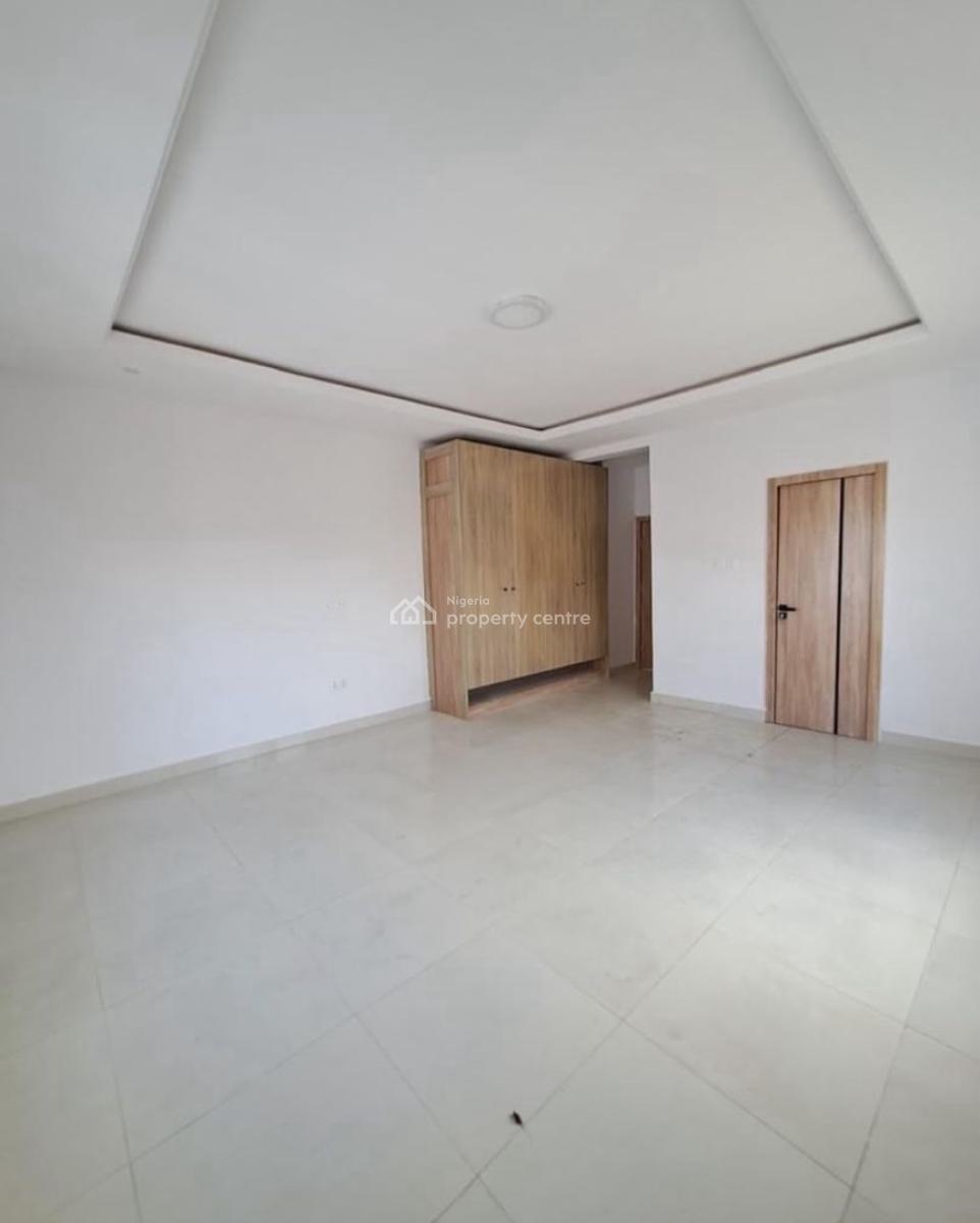 6-bedroom Semi Detached Triplex, Western Foreshore Estate, Osapa London, Lekki, Lagos, House for Sale