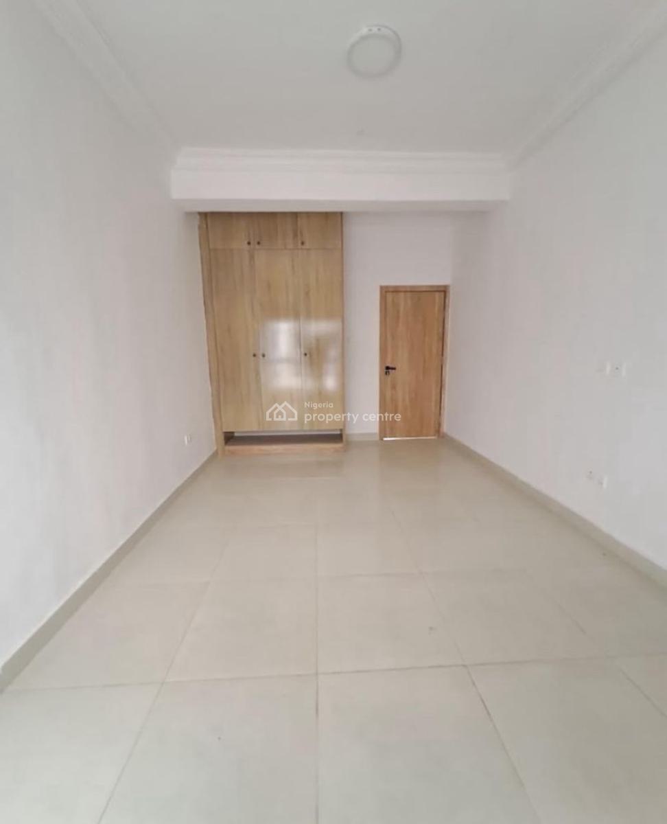 6-bedroom Semi Detached Triplex, Western Foreshore Estate, Osapa London, Lekki, Lagos, House for Sale