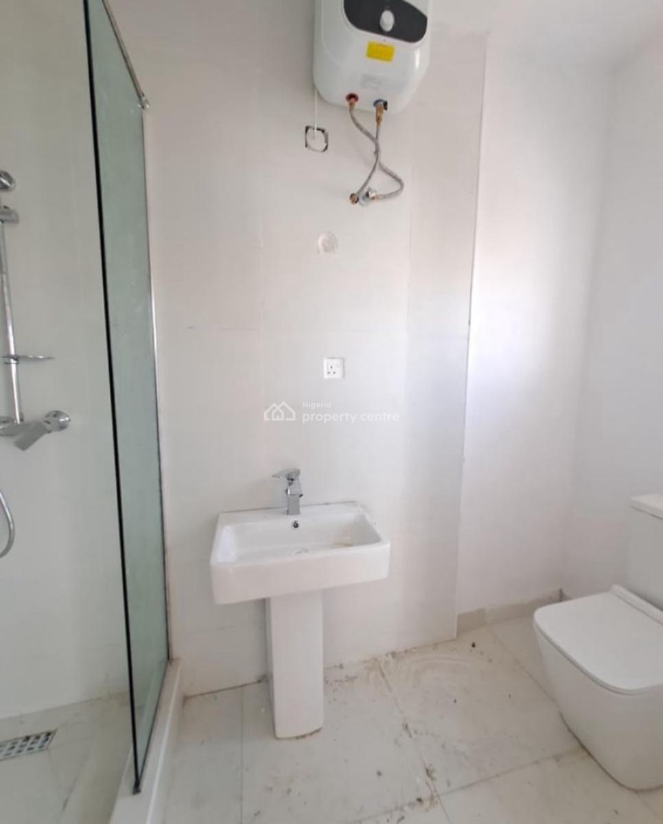6-bedroom Semi Detached Triplex, Western Foreshore Estate, Osapa London, Lekki, Lagos, House for Sale