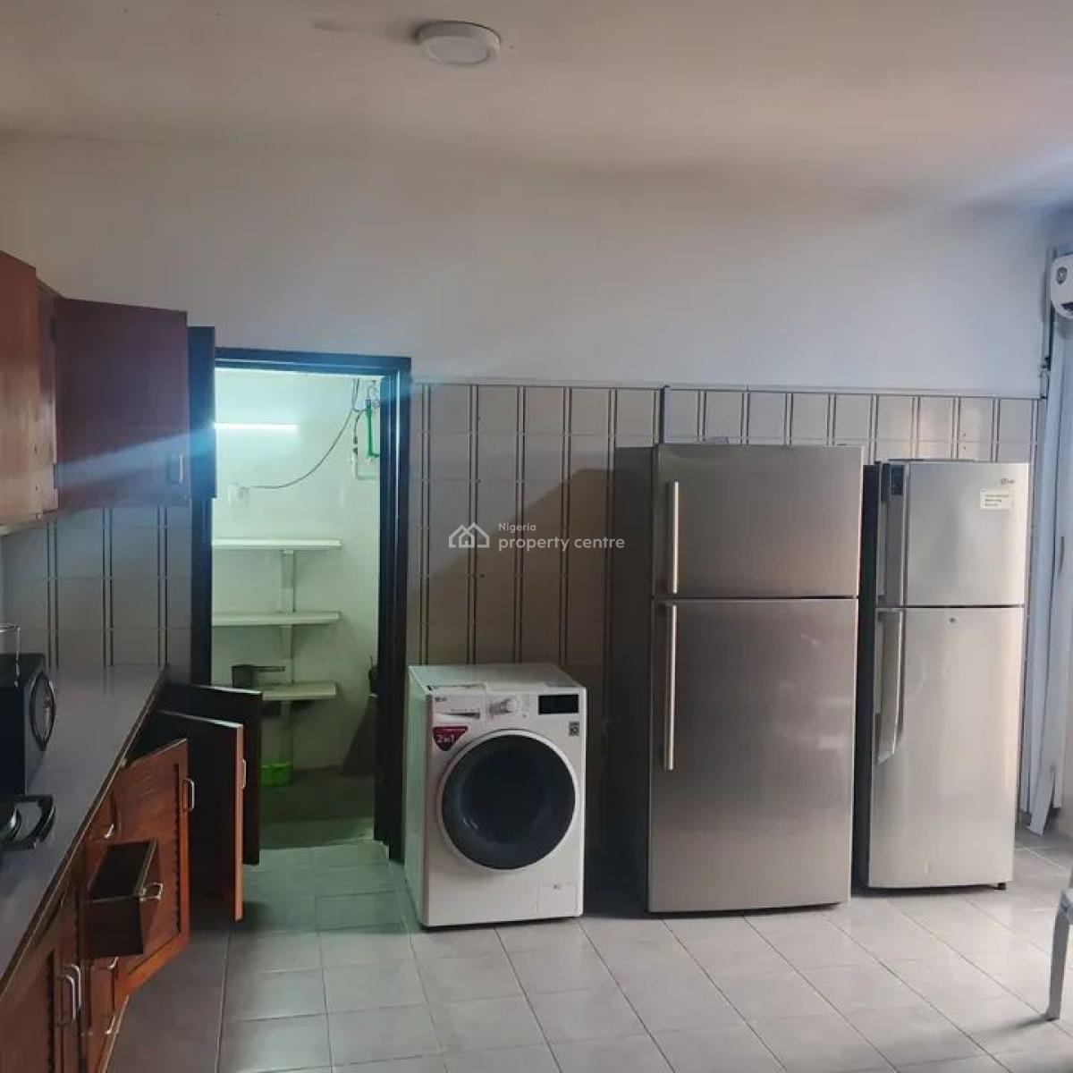 Neatly Built 4 Bedroom Furnished Serviced Apartment, Victoria Island (vi), Lagos, Flat / Apartment for Rent