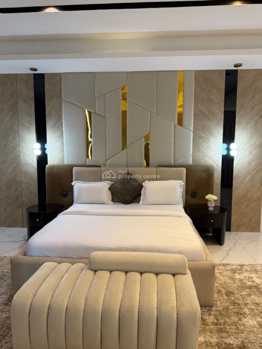 Luxurious and Exquisitely Finished 3 Bedroom Apartment, Ikoyi, Lagos, Flat / Apartment Short Let