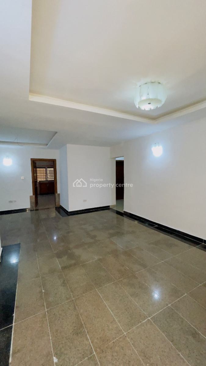 Well Renovated Self Serviced 3bedroom Flat with a Room Bq, Dele Adedeji, Lekki Phase 1, Lekki, Lagos, Flat / Apartment for Rent