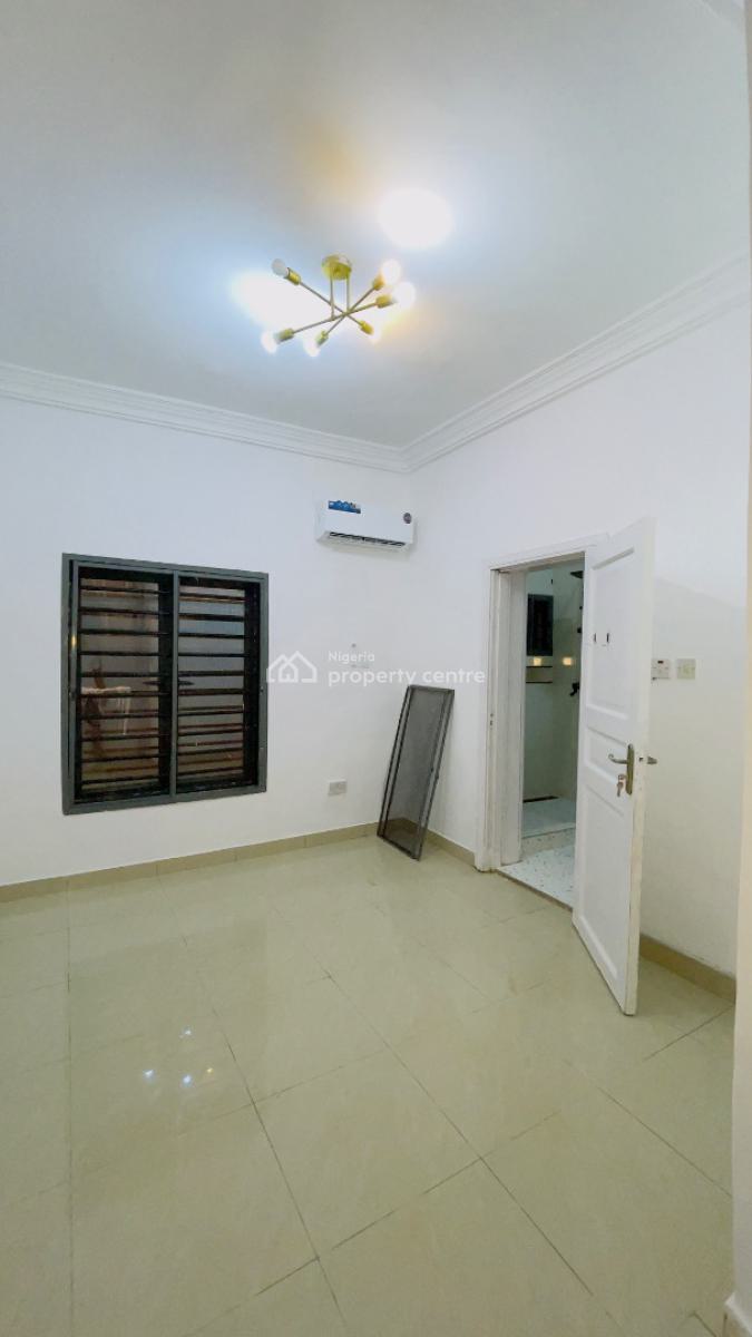Newly Renovated Two Bedroom Flat with a Room Bq, Dele Adedeji, Lekki Phase 1, Lekki, Lagos, Flat / Apartment for Rent