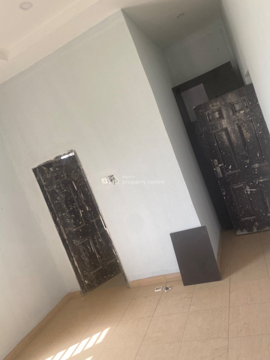 5 Bedrooms Duplex, Royal Quarter Estate Elebu Akala Express Ibadan, Oluyole, Oyo, Terraced Duplex for Sale