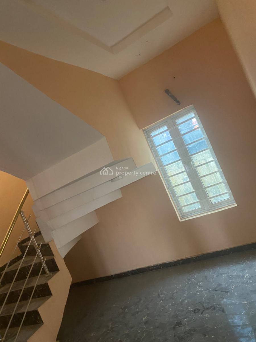 5 Bedrooms Duplex, Royal Quarter Estate Elebu Akala Express Ibadan, Oluyole, Oyo, Terraced Duplex for Sale