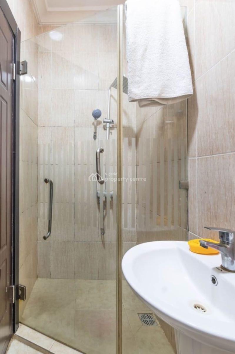 Fully Furnished 2 Bedroom Apartment, Ikate, Lekki, Lagos, Flat / Apartment Short Let
