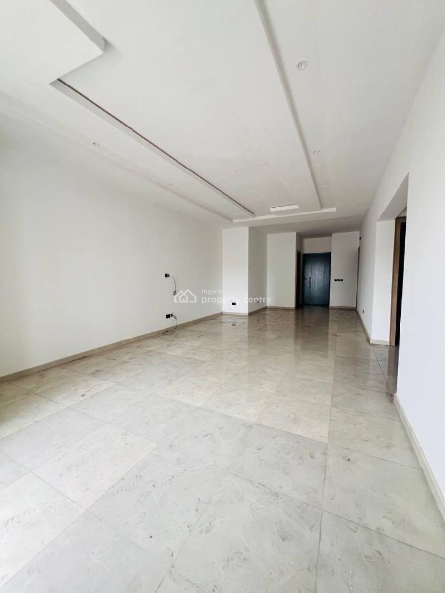 1 Bedroom Apartment, in a Gated and Secured Estate, Lekki Phase 1, Lekki, Lagos, Block of Flats for Sale