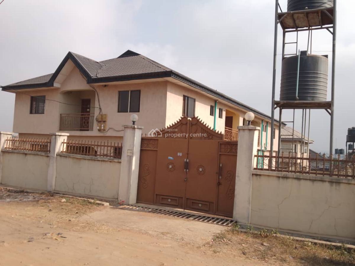4 Units of 3 Bedrooms Flat at Oloruntedo Estate Akala Express Ibadan, Akala Express Oluyole Extension Ibadan, Oluyole, Oyo, Block of Flats for Sale