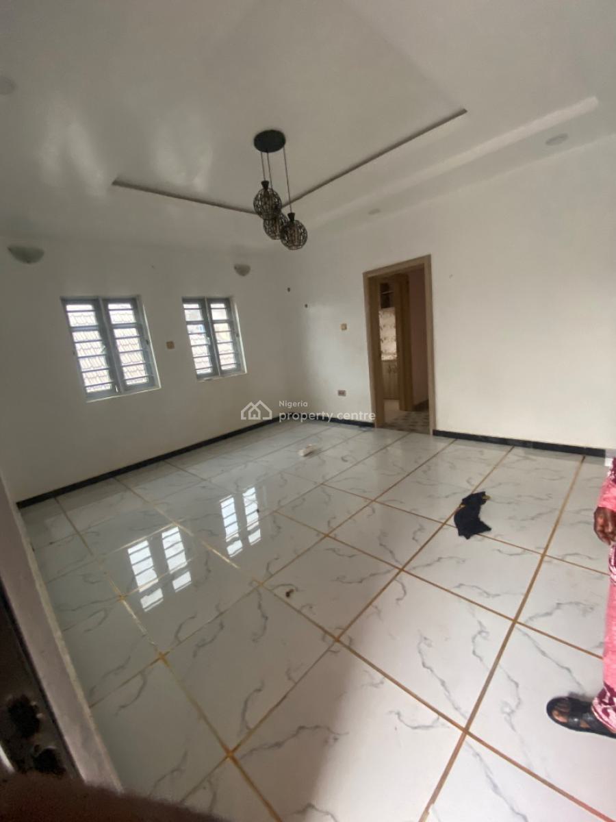 Room and Parlour Self Contain, Igbogbo, Ikorodu, Lagos, Flat / Apartment for Rent