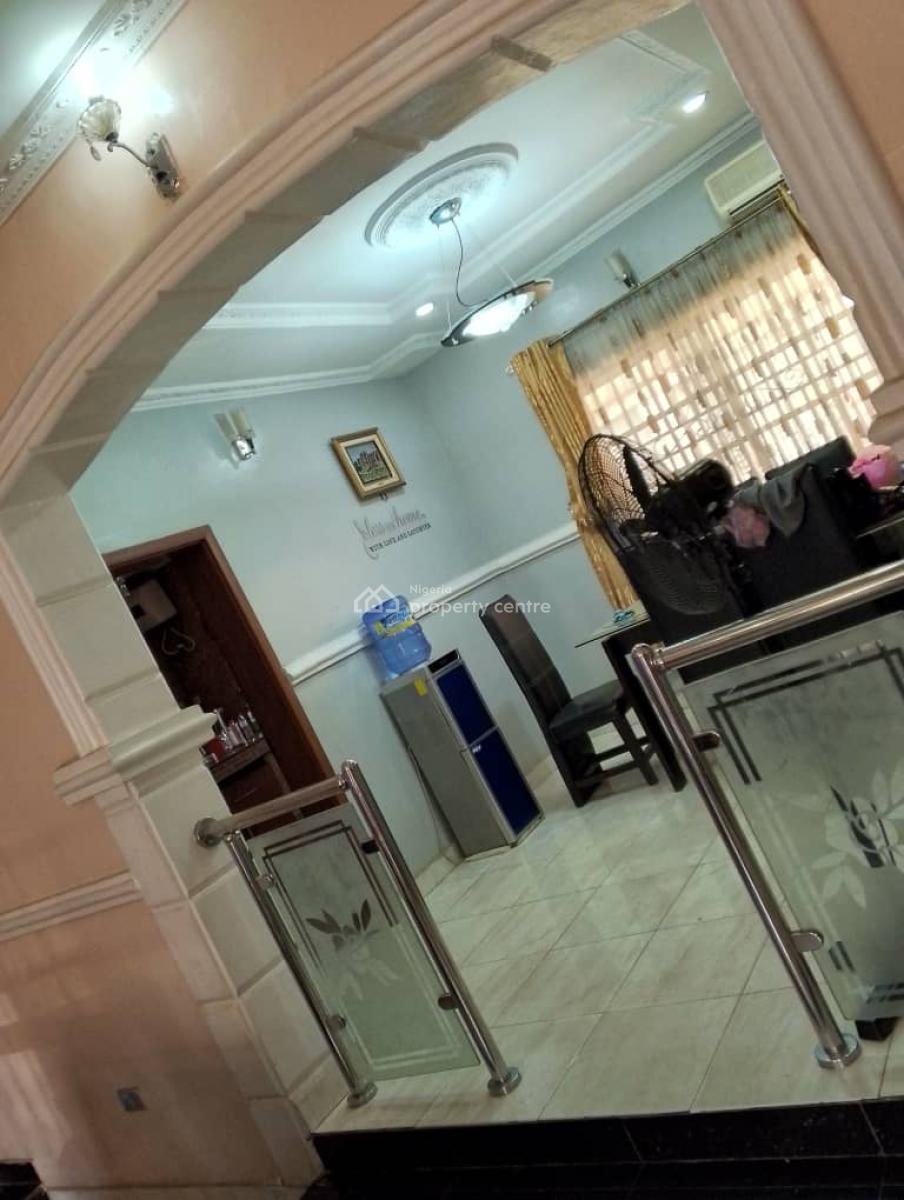 a 4 Bedrooms Bungalow at Akinlap Estate Ibadan, Akinlaoa Area Idi Ishin Ibadan, Eleyele, Ibadan, Oyo, Detached Bungalow for Sale