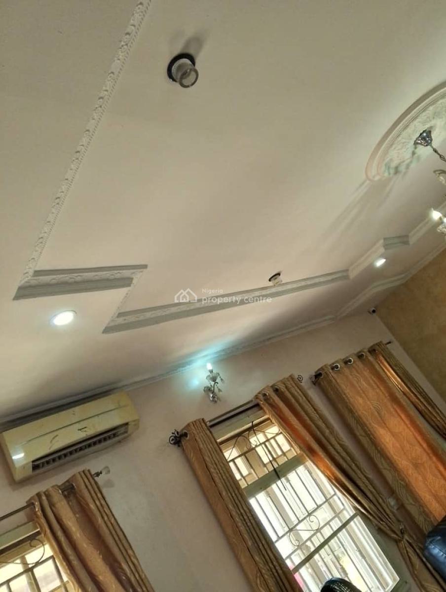 a 4 Bedrooms Bungalow at Akinlap Estate Ibadan, Akinlaoa Area Idi Ishin Ibadan, Eleyele, Ibadan, Oyo, Detached Bungalow for Sale