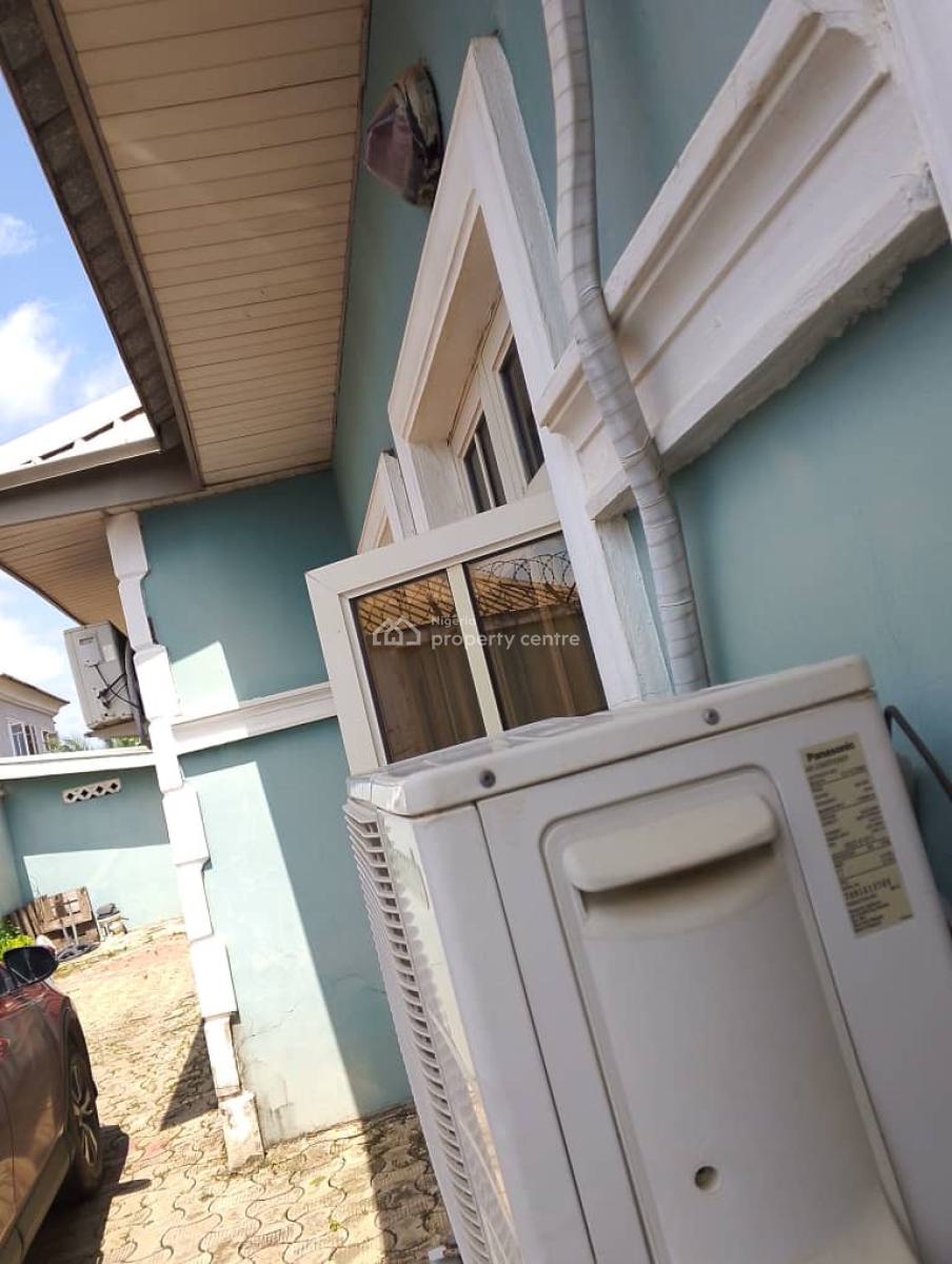 a 4 Bedrooms Bungalow at Akinlap Estate Ibadan, Akinlaoa Area Idi Ishin Ibadan, Eleyele, Ibadan, Oyo, Detached Bungalow for Sale
