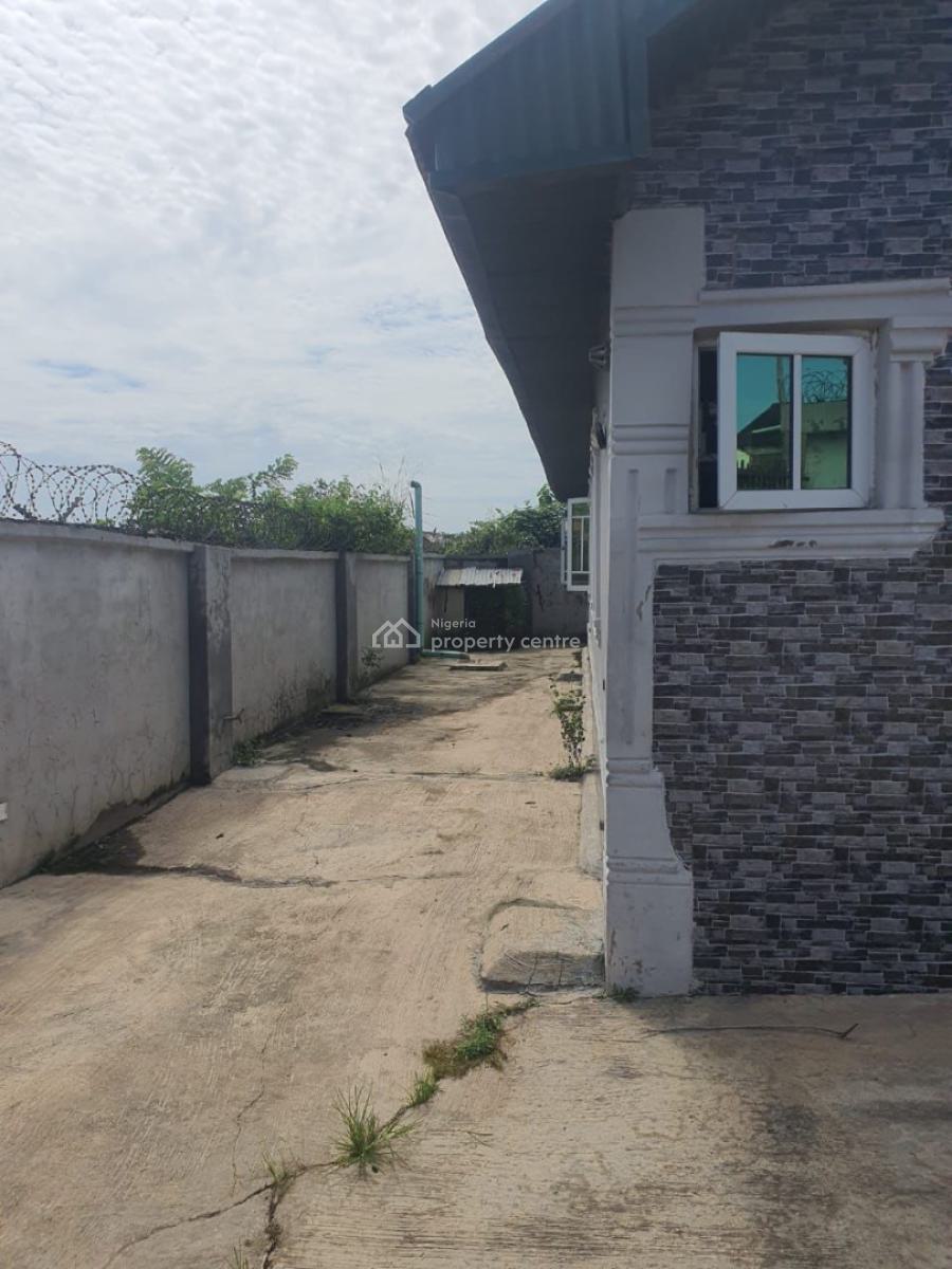3 Bedrooms Bungalow, New Land Elebu Area Off Akala Express, Oluyole, Oyo, Detached Bungalow for Sale