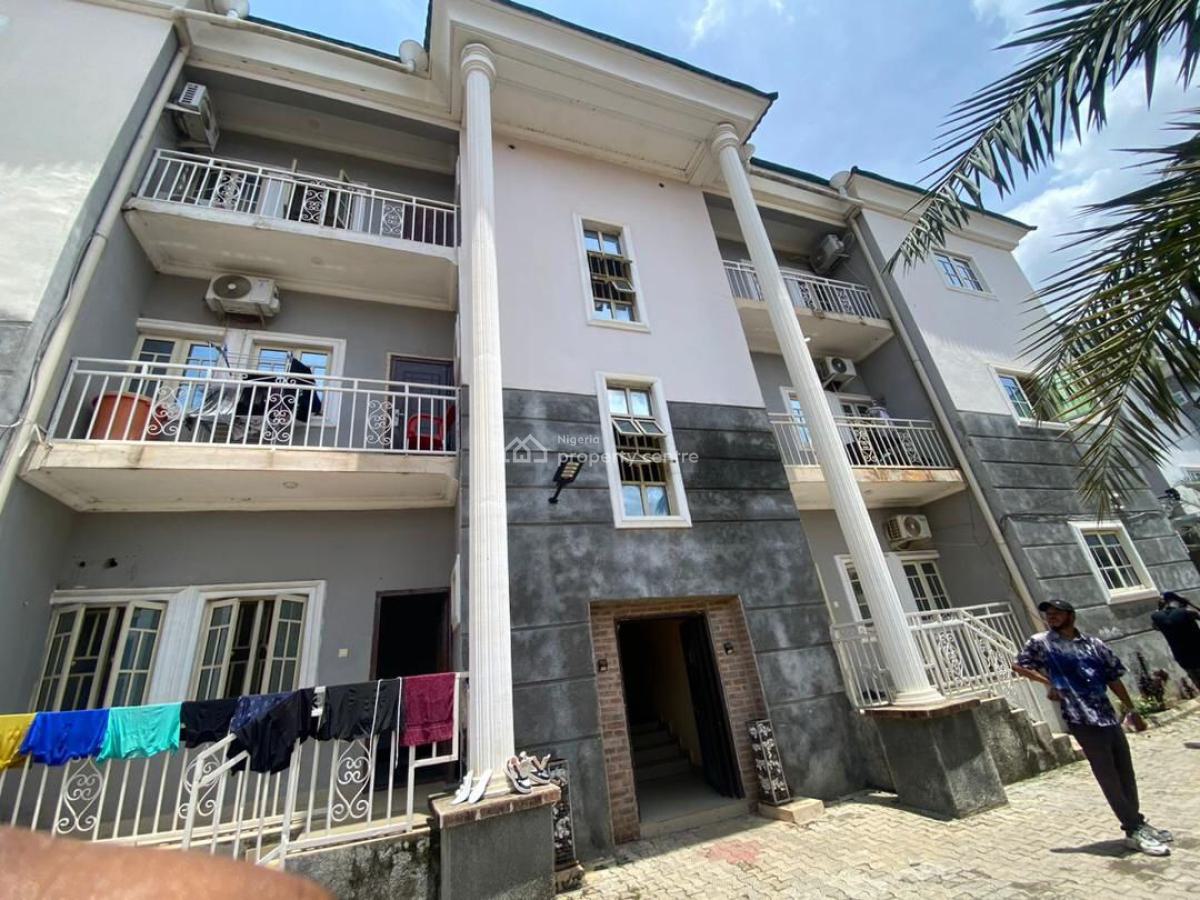 Nicely Built 3 Bedroom Apartment, Wuye, Abuja, Flat / Apartment for Rent