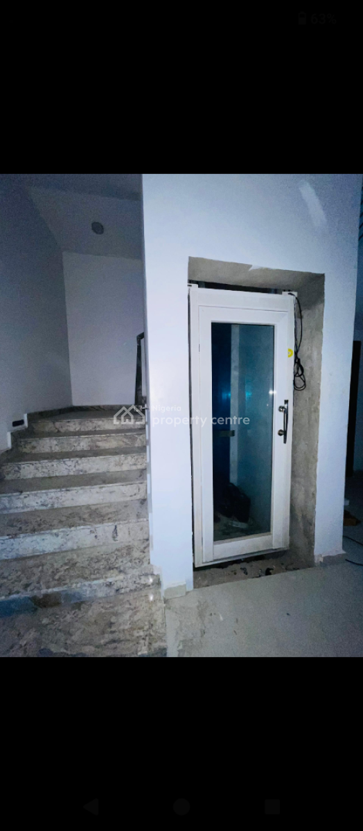 Magnificent 5-bedroom Terrace in Prime Victoria Island  Elevator, Gym, Banana Island, Ikoyi, Lagos, Terraced Duplex for Sale