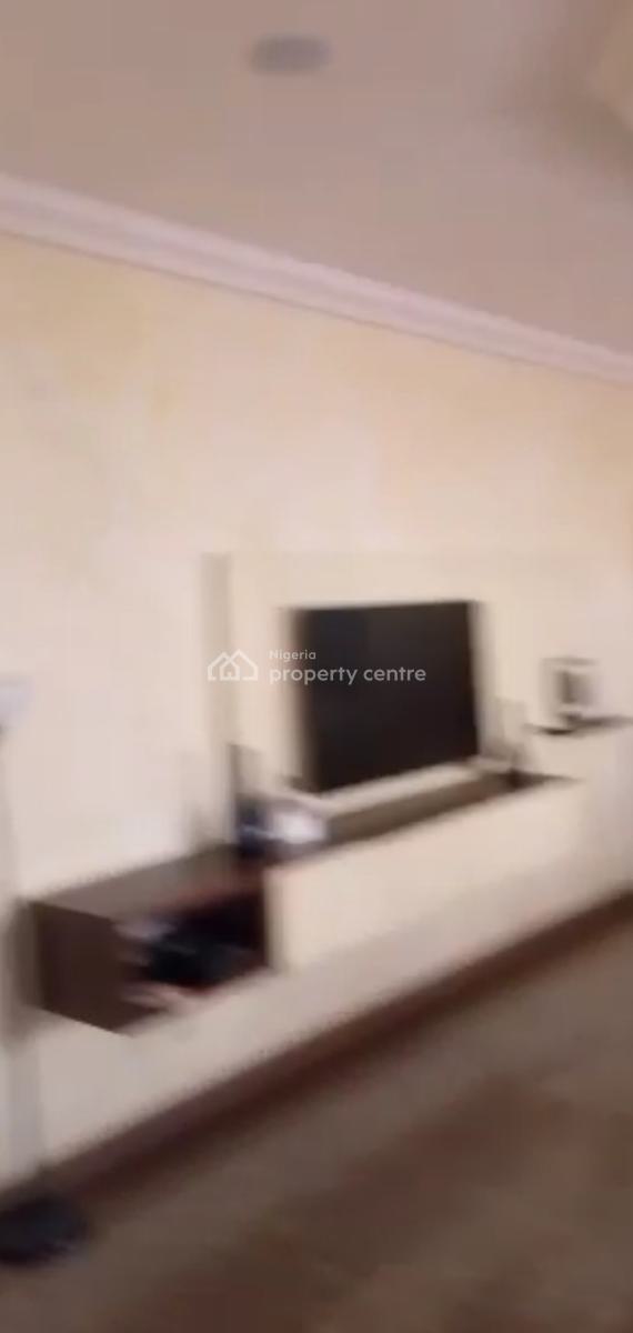 Furnished  3bedrooms Flat at Lekki Phase1  :15m Service Charge, Lekki Phase 1, Lekki, Lagos, Flat / Apartment for Rent