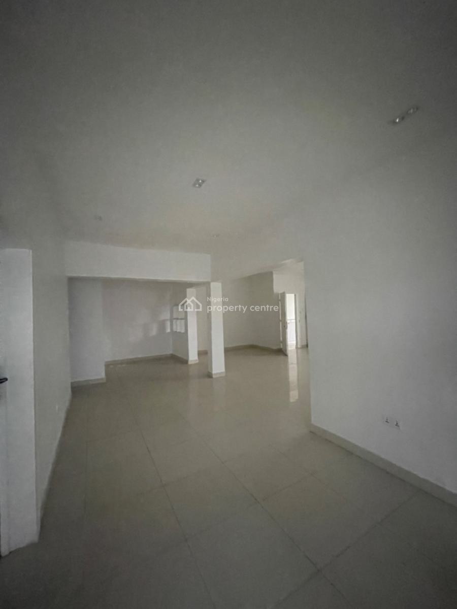 Contemporary 2 Bedroom Apartment with Rooftop Swimming Pool, Ikoyi, Lagos, Flat / Apartment for Rent
