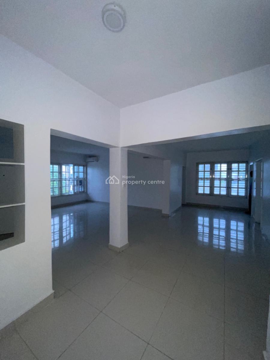 Contemporary 2 Bedroom Apartment with Rooftop Swimming Pool, Ikoyi, Lagos, Flat / Apartment for Rent