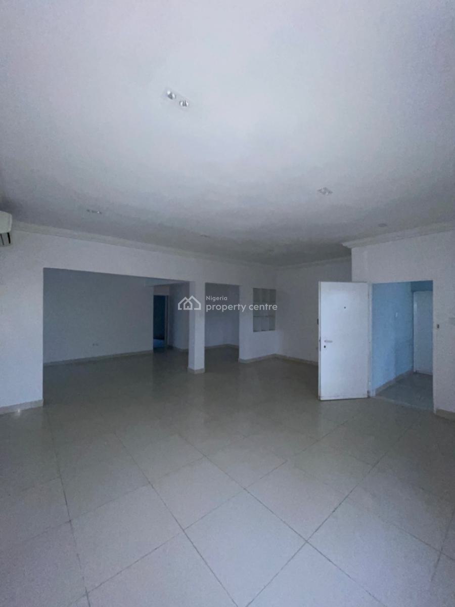 Contemporary 2 Bedroom Apartment with Rooftop Swimming Pool, Ikoyi, Lagos, Flat / Apartment for Rent