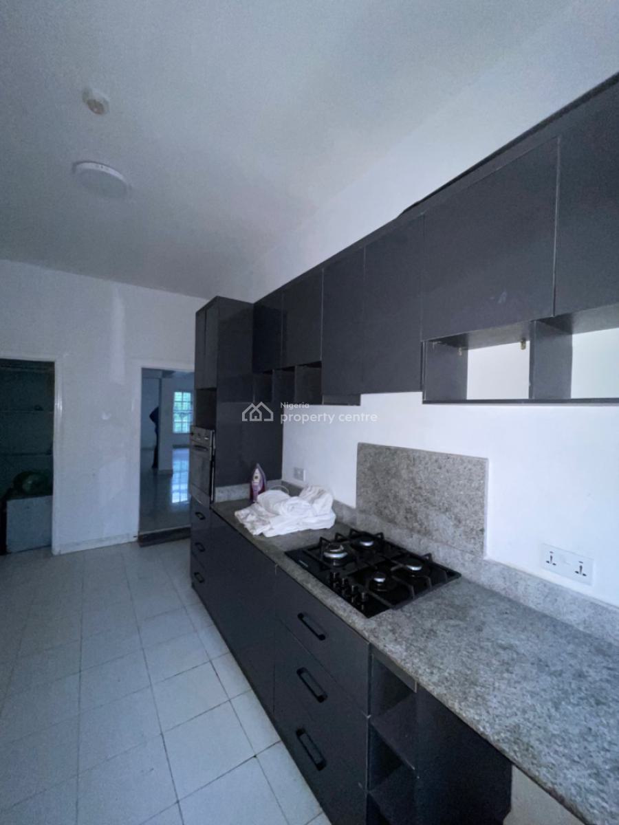 Contemporary 2 Bedroom Apartment with Rooftop Swimming Pool, Ikoyi, Lagos, Flat / Apartment for Rent