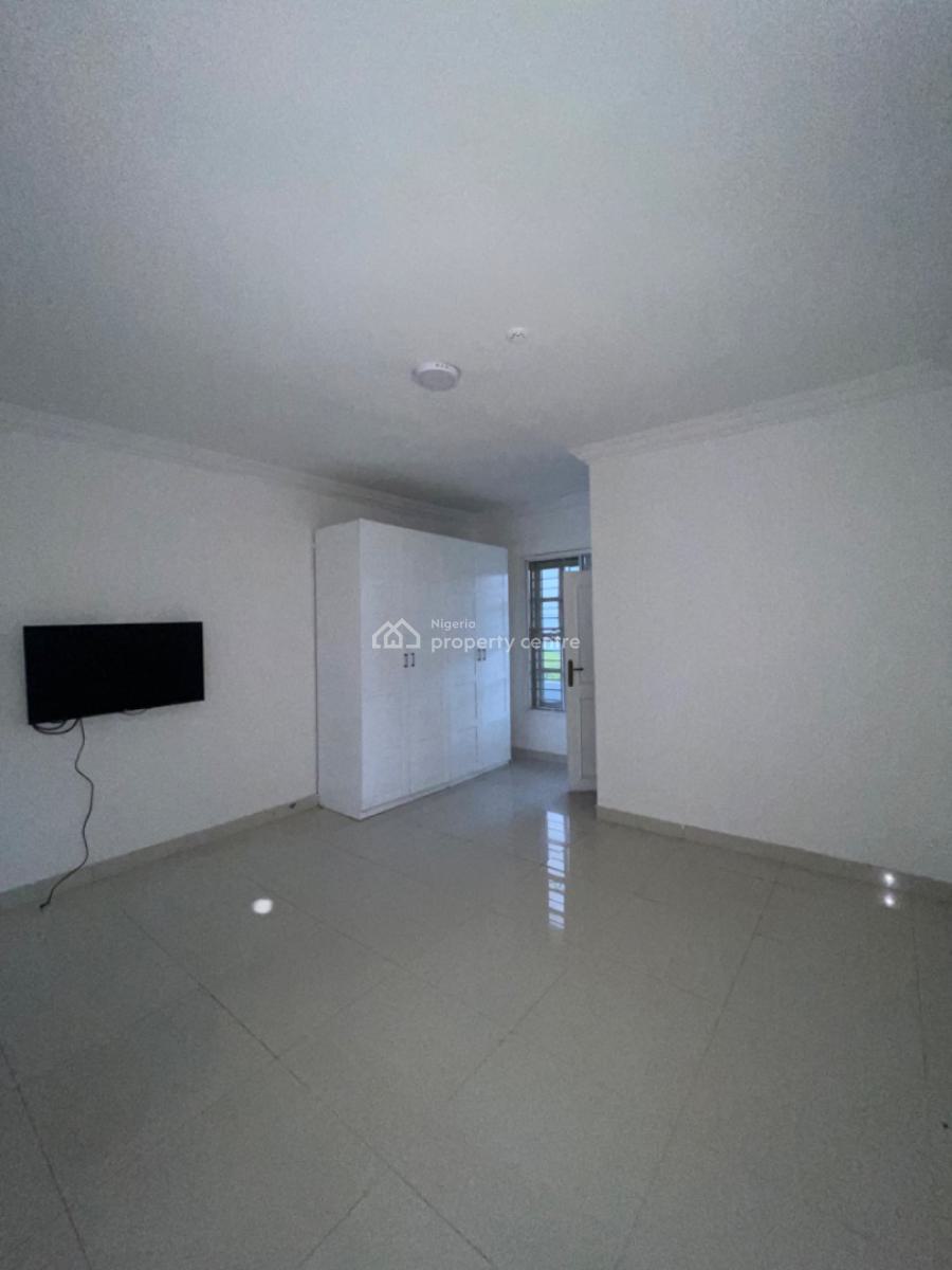 Contemporary 2 Bedroom Apartment with Rooftop Swimming Pool, Ikoyi, Lagos, Flat / Apartment for Rent