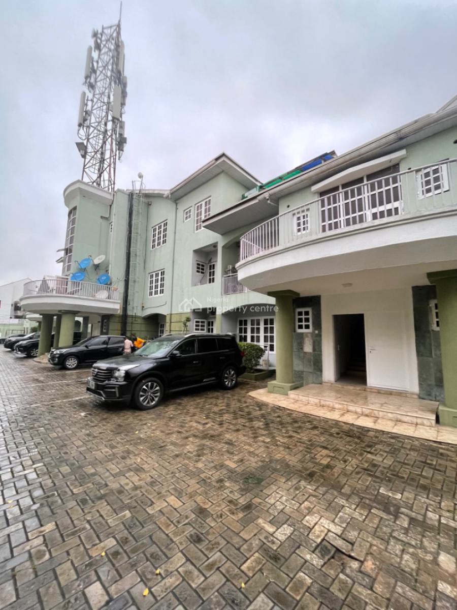 Contemporary 2 Bedroom Apartment with Rooftop Swimming Pool, Ikoyi, Lagos, Flat / Apartment for Rent