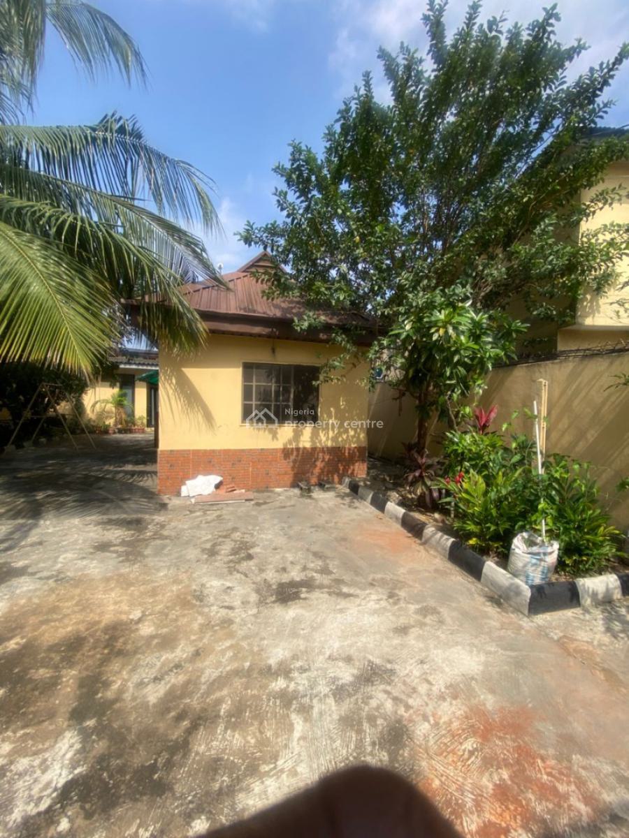Lovely 2 Bedroom Flat, Alaka, Surulere, Lagos, Flat / Apartment for Rent
