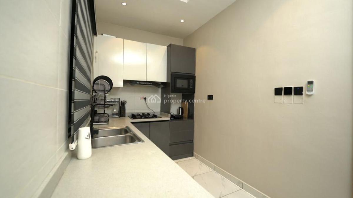 Newly Renovated 2 Bedroom Terrace Duplex with Excellent Facilities, Orchid Road., Lekki, Lagos, Terraced Duplex Short Let