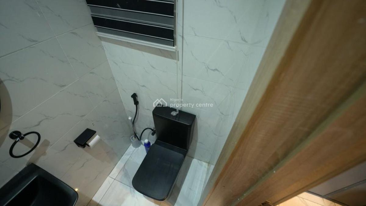 Newly Renovated 2 Bedroom Terrace Duplex with Excellent Facilities, Orchid Road., Lekki, Lagos, Terraced Duplex Short Let