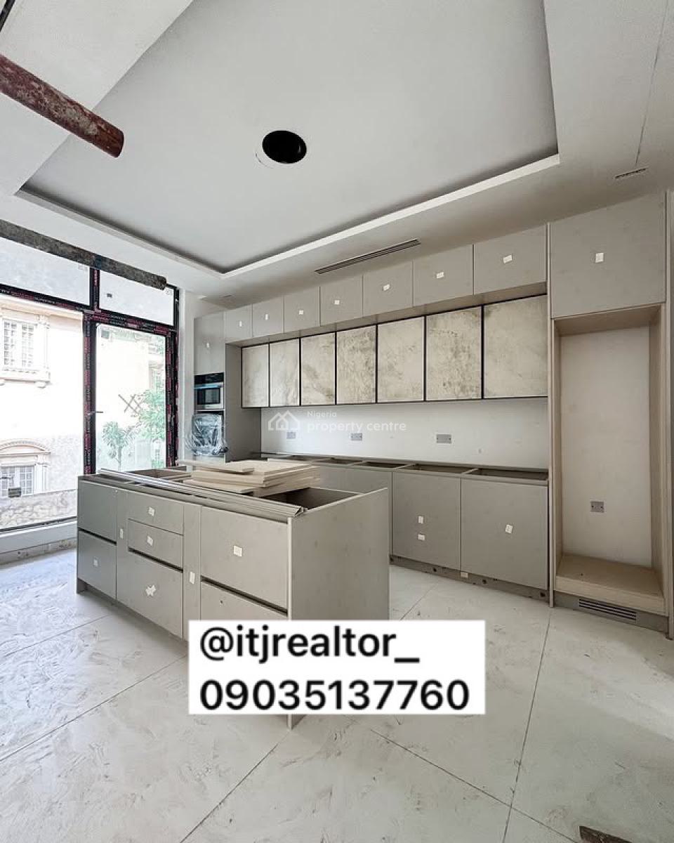 Massive 5 Bedroom Detached Duplex with Swimming Pool,cinema and Bq, Old Ikoyi, Ikoyi, Lagos, Detached Duplex for Sale