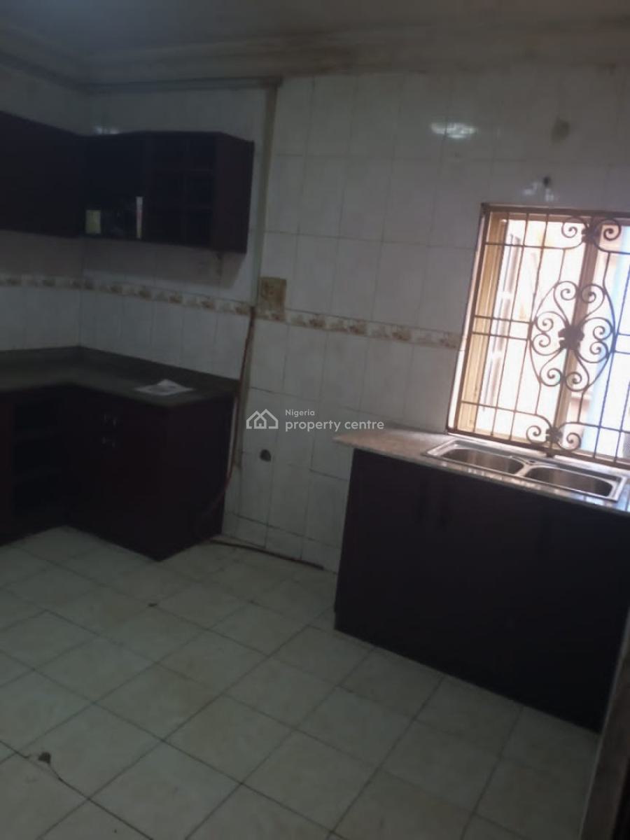 Clean 4 Bedroom Semi Detached Duplex with 2 Living Rooms, Magodo Isheri, Gra Phase 1, Magodo, Lagos, Semi-detached Duplex for Rent