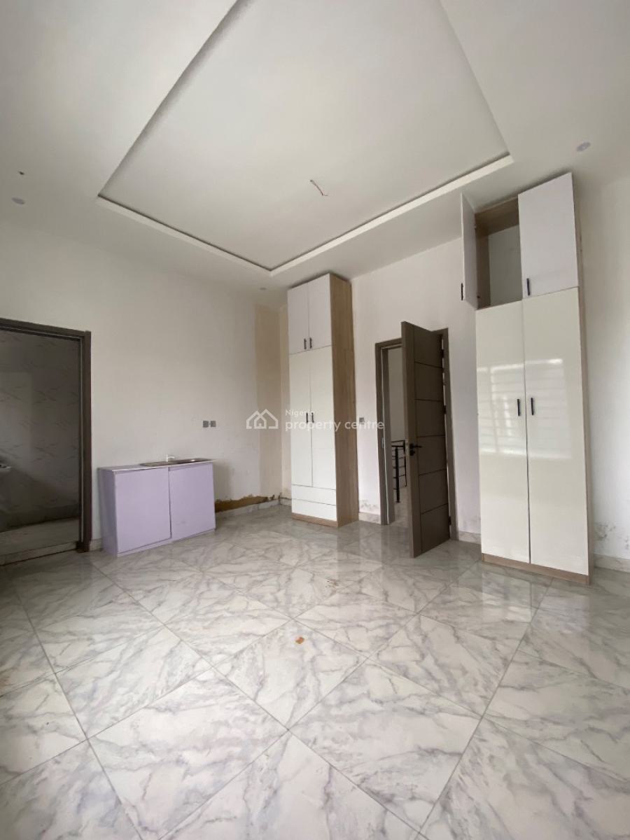 Big Studio Apartment, Ologolo, Lekki, Lagos, Flat / Apartment for Rent