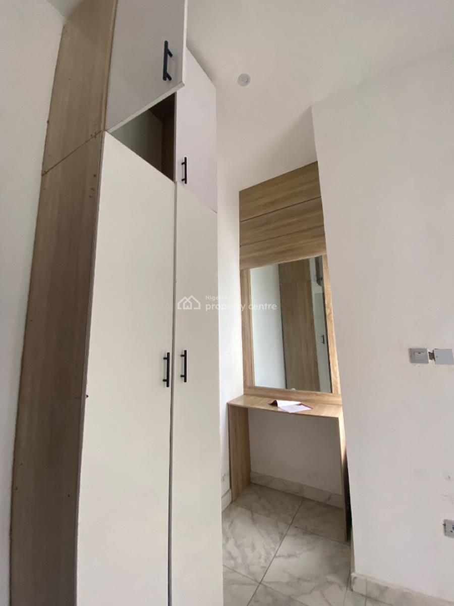 Big Studio Apartment, Ologolo, Lekki, Lagos, Flat / Apartment for Rent