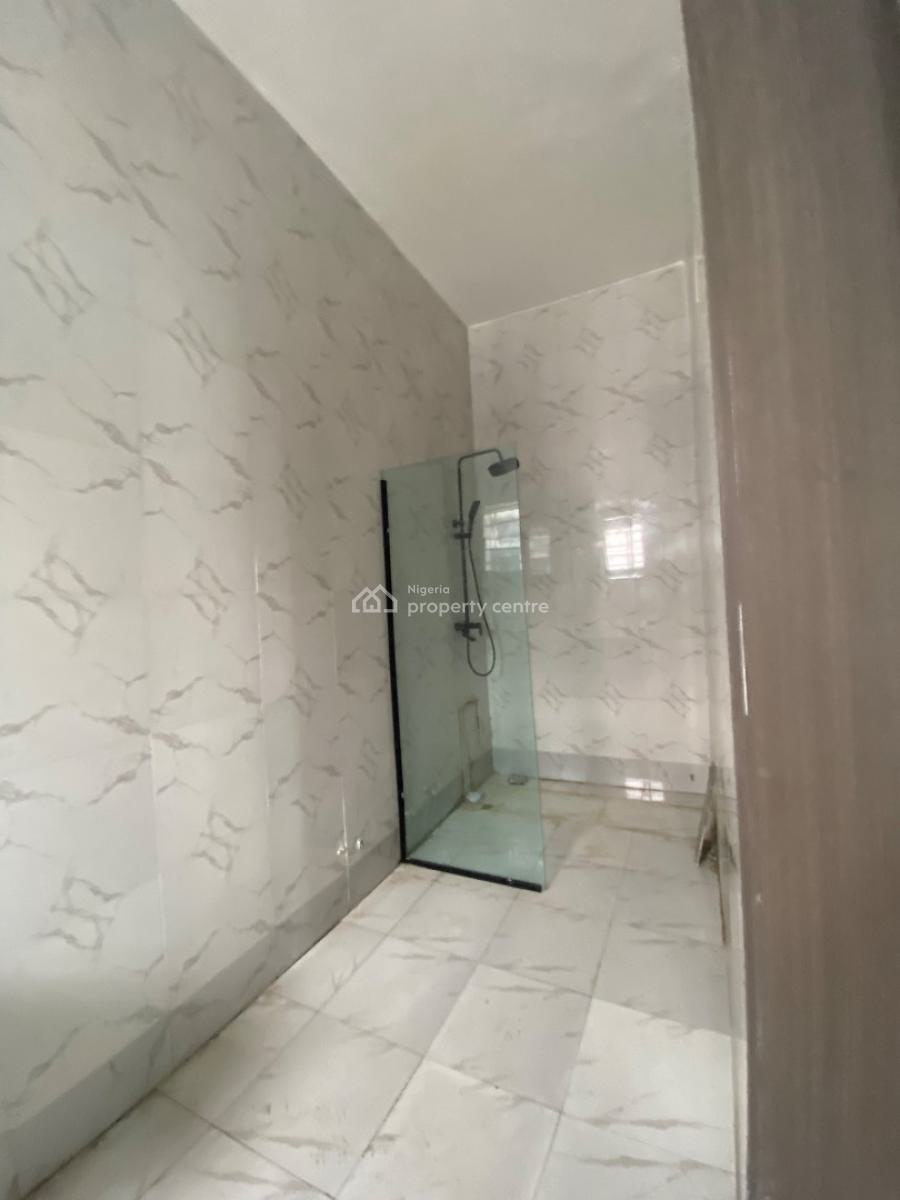 Big Studio Apartment, Ologolo, Lekki, Lagos, Flat / Apartment for Rent