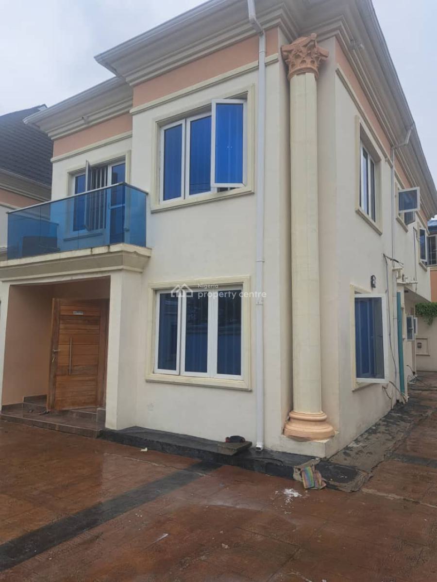 4 Bedrooms Semi-detached Duplex with a Room Bq, Gra Phase 2, Magodo, Lagos, Semi-detached Duplex for Rent