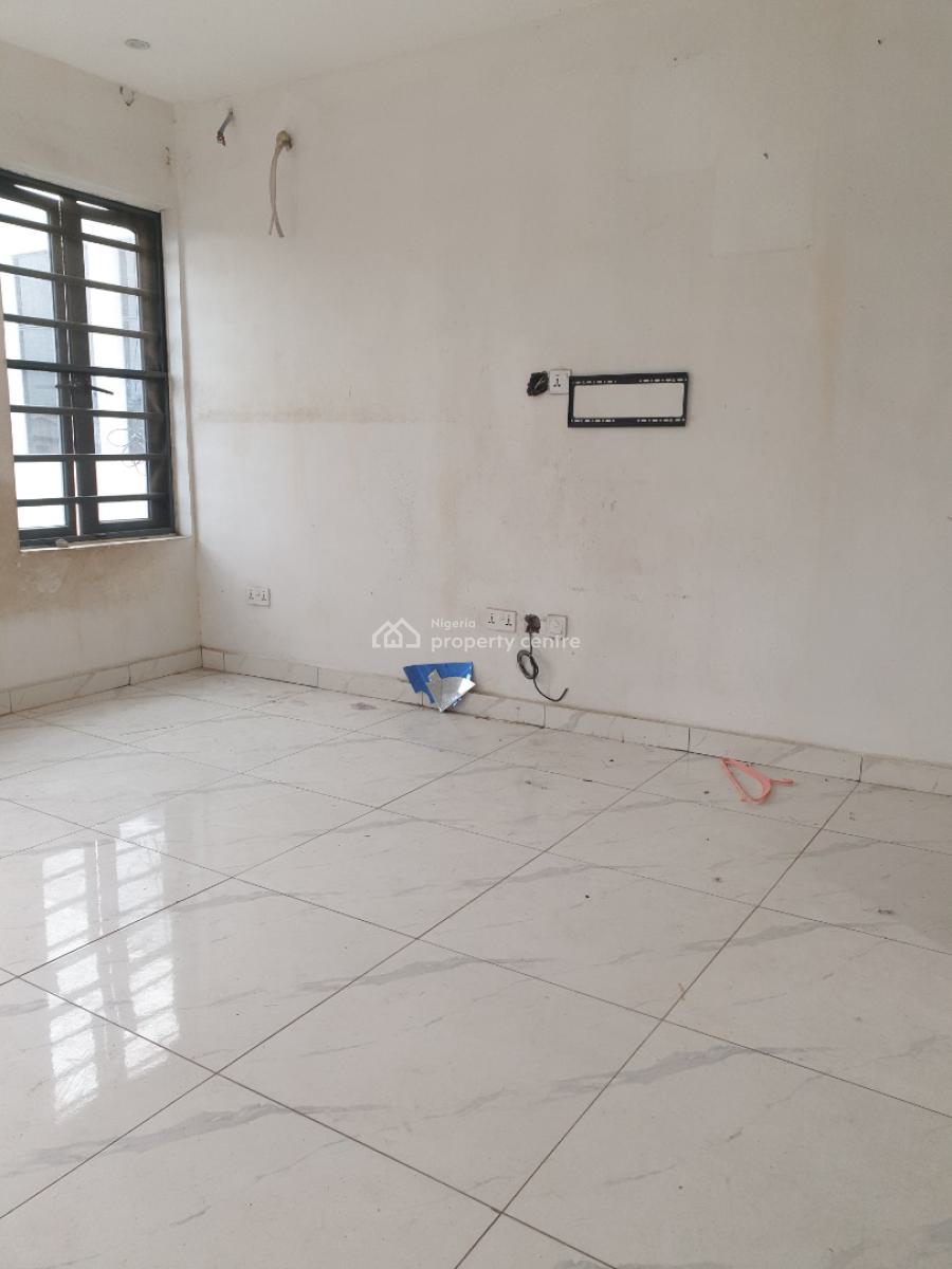Spacious Studio Self Contain, Ologolo, Lekki, Lagos, Self Contain (single Rooms) for Rent