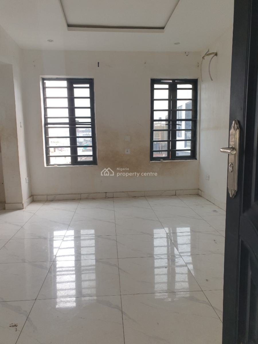 Spacious Studio Self Contain, Ologolo, Lekki, Lagos, Self Contain (single Rooms) for Rent