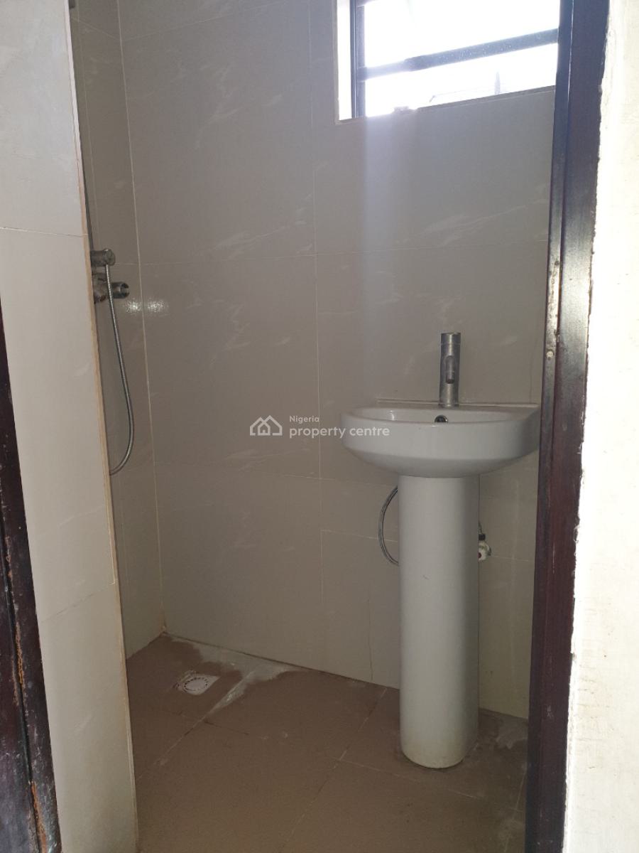 Spacious Studio Self Contain, Ologolo, Lekki, Lagos, Self Contain (single Rooms) for Rent