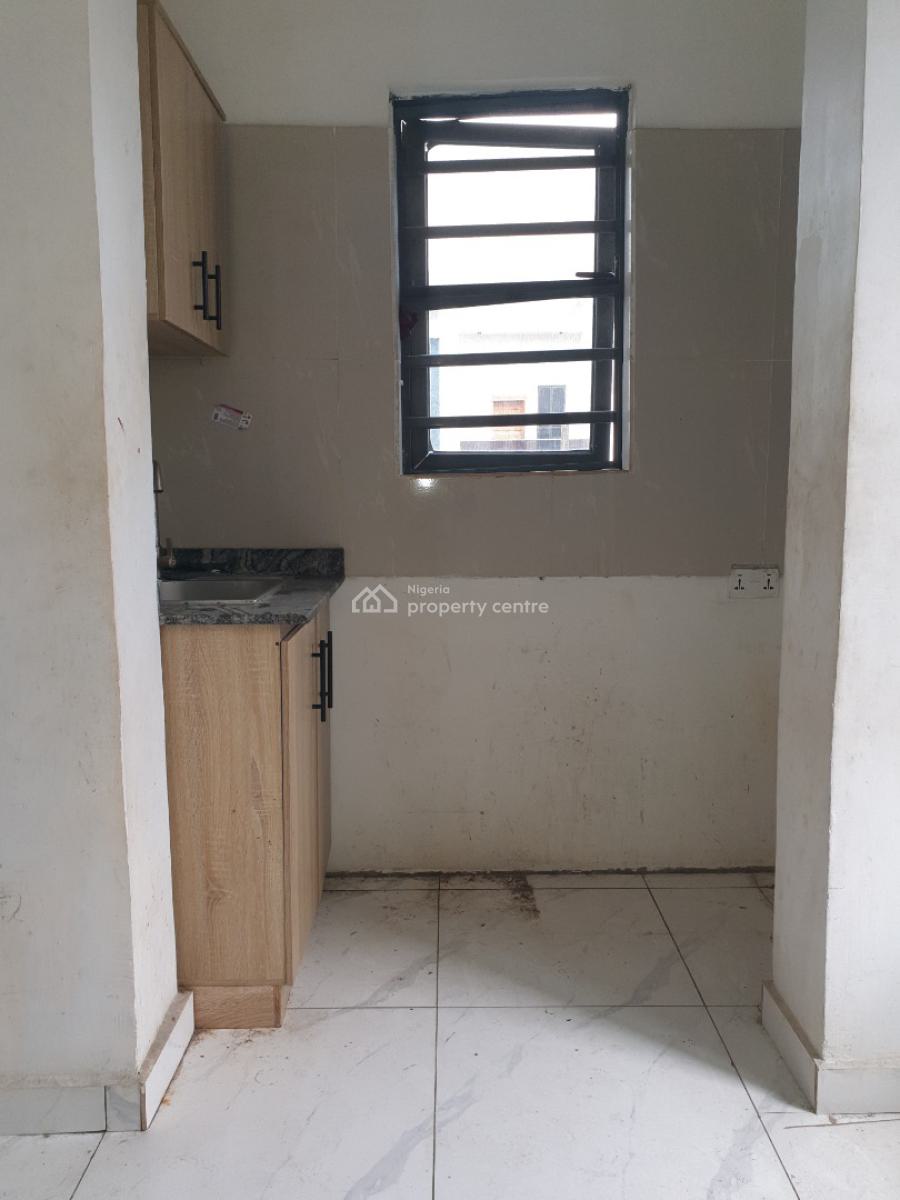 Spacious Studio Self Contain, Ologolo, Lekki, Lagos, Self Contain (single Rooms) for Rent