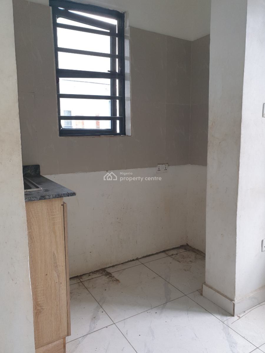Spacious Studio Self Contain, Ologolo, Lekki, Lagos, Self Contain (single Rooms) for Rent