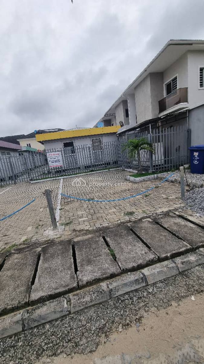 Office Space in a Serene Environment, Ikota - Lekki, Lekki, Lagos, Office Space for Rent