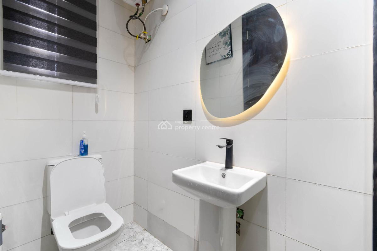 Deluxe 2 Bedroom Apartment W/top-notch Amenities., Ikate Elegushi, Lekki, Lagos, Flat / Apartment Short Let