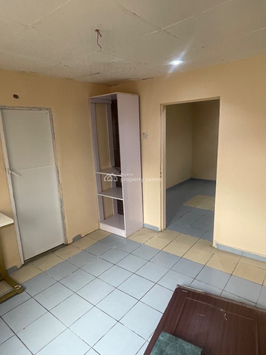 Standard 1 Bedroom Bq Room and Parlour, Utako, Abuja, Mini Flat (room and Parlour) for Rent