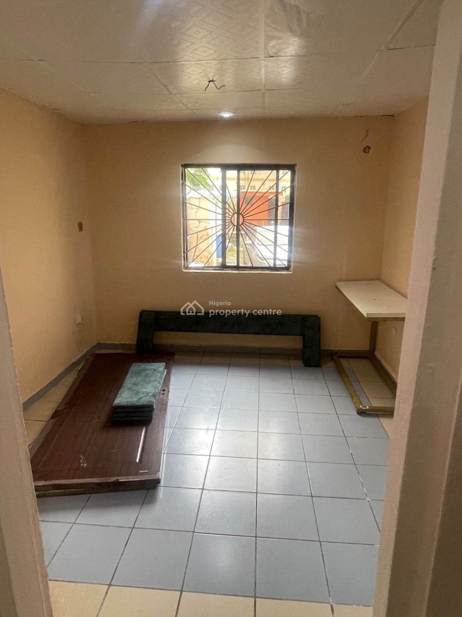 Standard 1 Bedroom Bq Room and Parlour, Utako, Abuja, Mini Flat (room and Parlour) for Rent