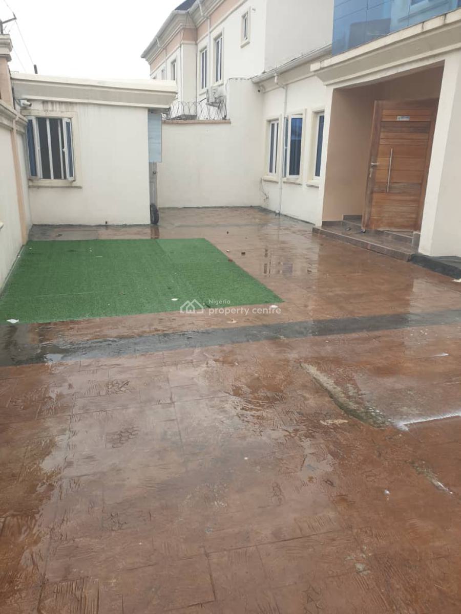 Morden Spacious 4 Bedroom Semi Detached House with a Room Boys Quarte, Gra Phase 2, Magodo, Lagos, Semi-detached Duplex for Rent