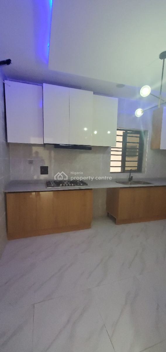 Stunning Bedroom Apartment with a Pool,gym ,playground, Ikate, Lekki, Lagos, Flat / Apartment for Sale
